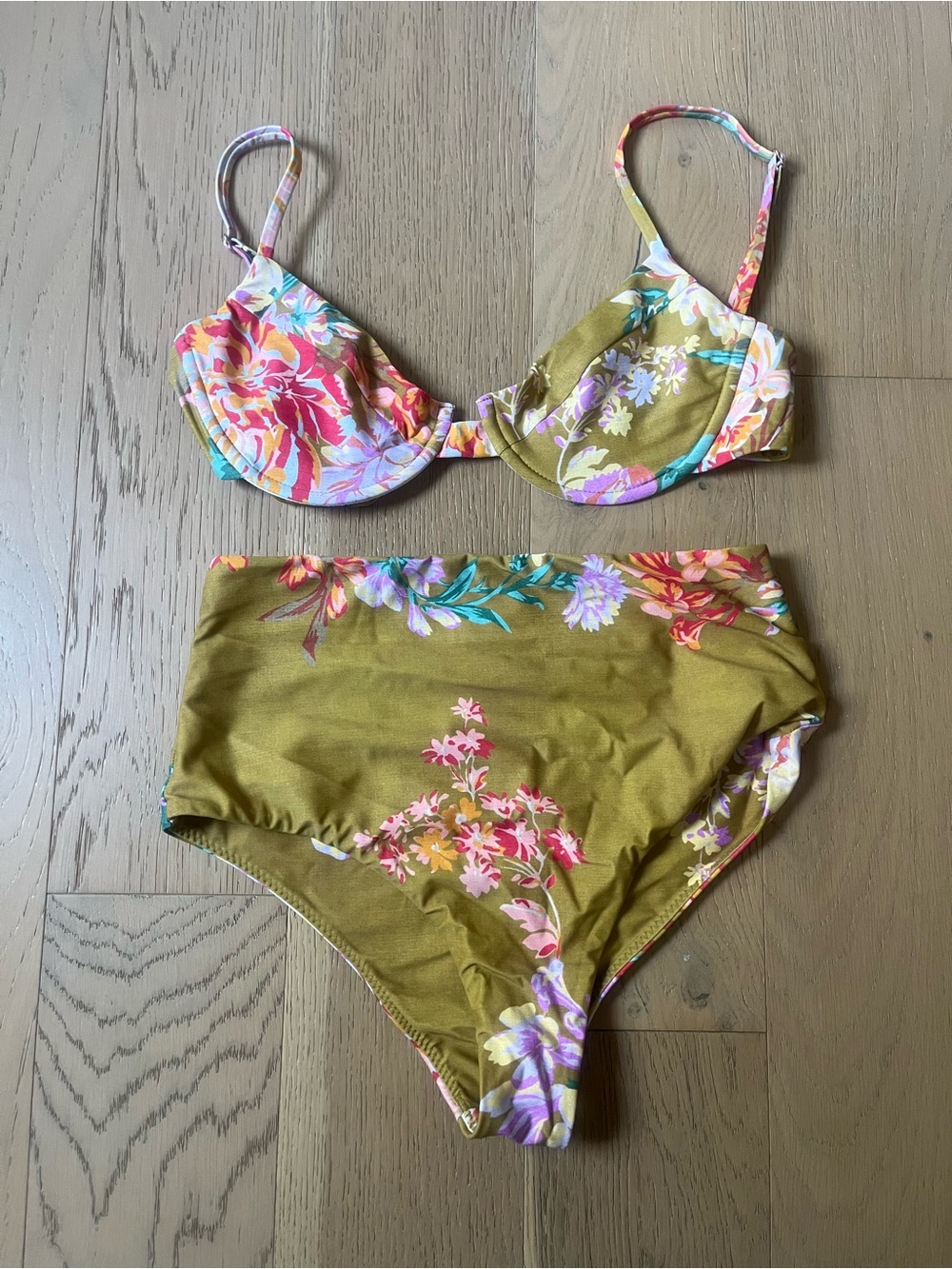 Juillet Lulu Top and Vera Bottom in Chartreuse Floral